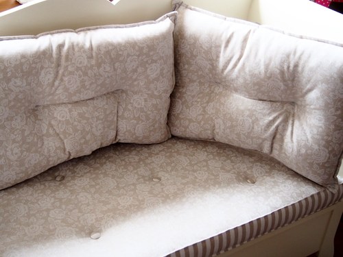 Futon, růže na režné — foto 4