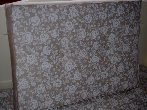 Futon, růže na režné — foto 6