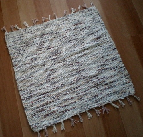 Tkaný kobereček 54x54 — foto 2