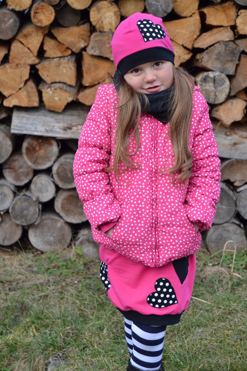 Sukýnka - srdíčková — foto 2
