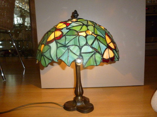 Lampa ,,Motýli v břečtˇanu — foto 6