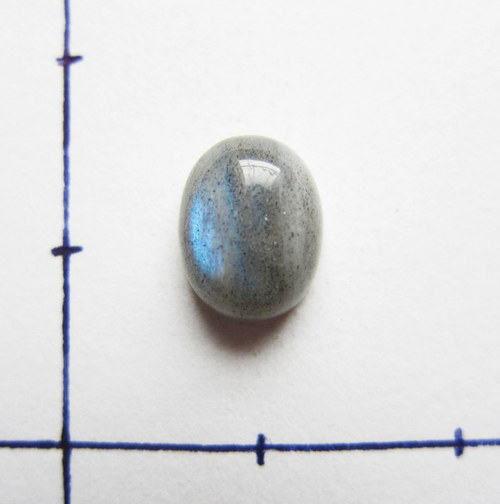 Labradorit kabošon, 8,5x6x3 mm — foto 3