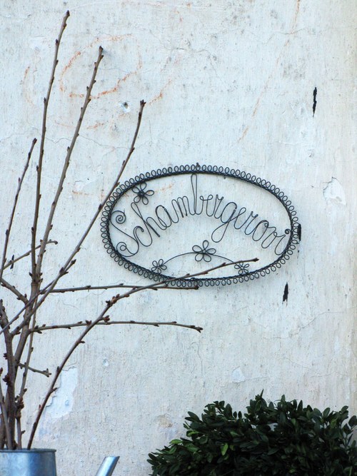 Domovní cedule... drátovaná. — foto 4