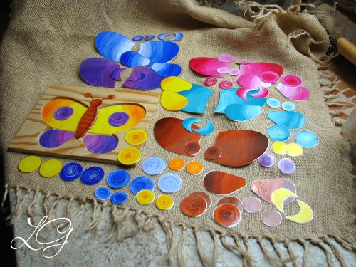 Dřevěný velký motýl — foto 3