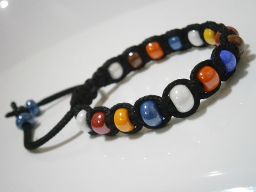Barevný náramek (macramé) — foto 4