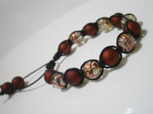 Elegantní macramé náramek — foto 4