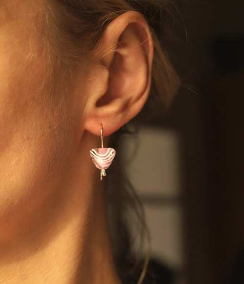 Náušnice ,, vlnky -pink,,© sklo +Ag 925 — foto 4