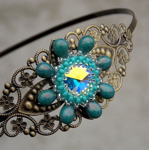 Slečna Nebeská - Swarovski...čelenka... — foto 2