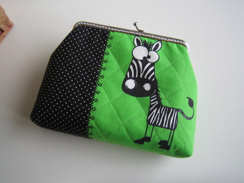 Vykulená zebra a puntíky :o) — foto 5