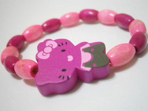 Dětský růžový náramek Hello Kitty — foto 2