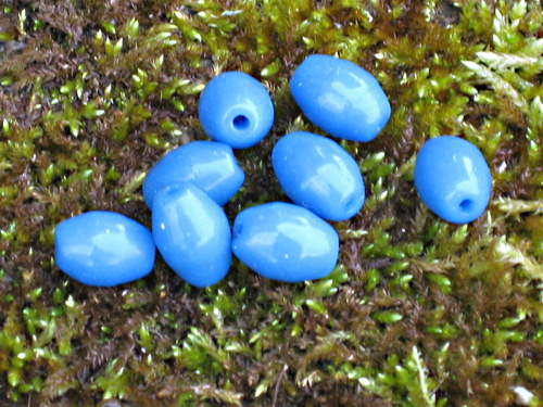 Skleněné modrozelené oválky, olivky 1 cm, — foto 2