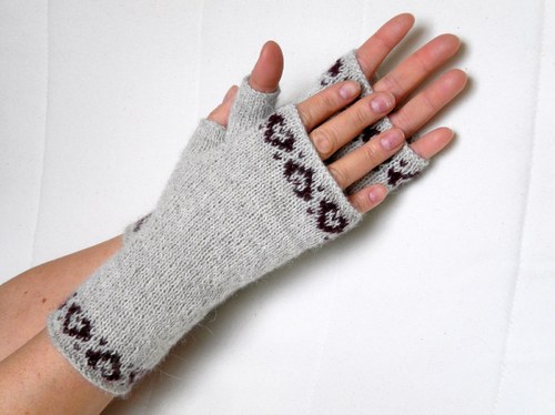 Alpačinky stříbrošedé a srdíčka — foto 2