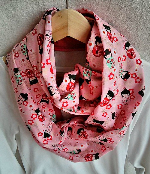 Nákrčník Sakura panenky — foto 2