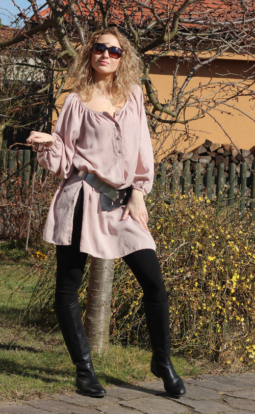 Velká pudrová raglánová košile — foto 3