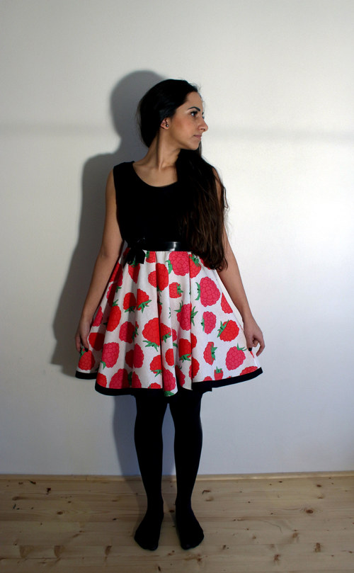 Šaty Himbeeren — foto 2
