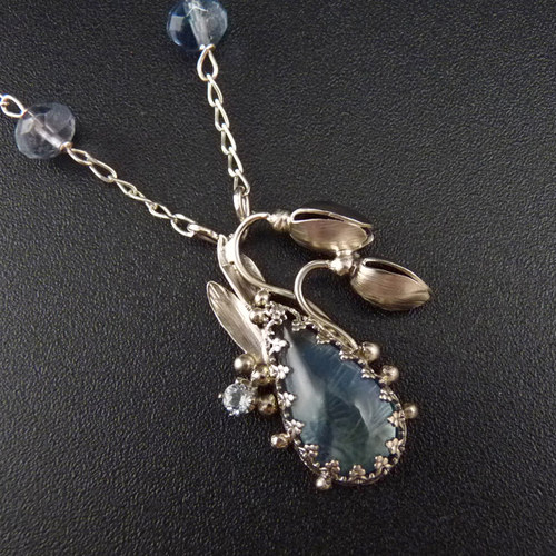 Nebeské sněženky..amulet — foto 2