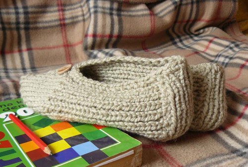Papuče béžové s knoflíčkem — foto 4