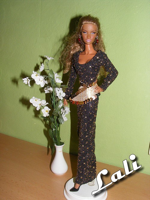 Černé šaty pro FF 2. — foto 2