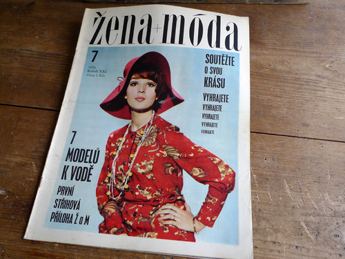 ŽENA a MÓDA ... módní časopis ... 7/1969 — foto 2