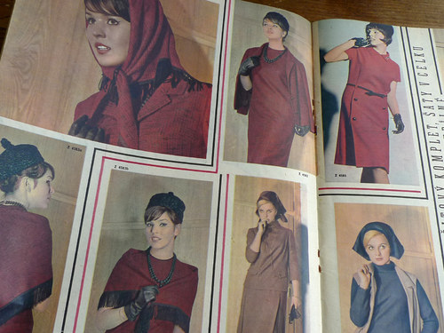 ŽENA a MÓDA ... módní časopis ... 10/1965 — foto 5