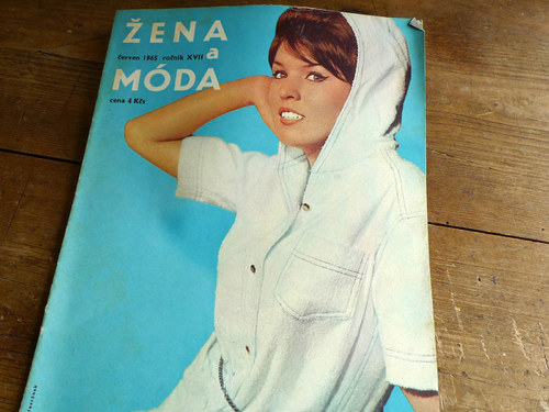 ŽENA a MÓDA ... módní časopis ... 6/1965 — foto 2