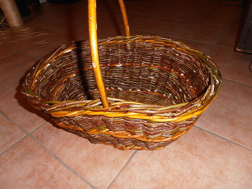 Oválný proutěný košík — foto 4