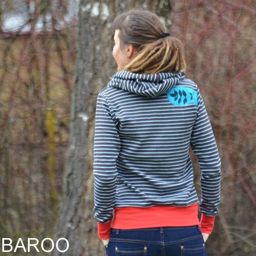 Mikina s kapucou... M-L — foto 6