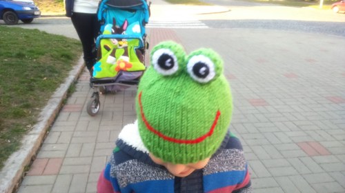 Čepička Žabka Kuňkalka — foto 3