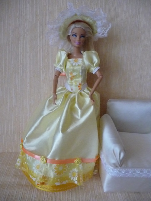 Sluníčková Barbie — foto 3