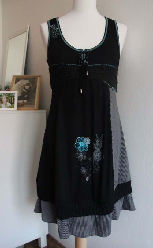 Šaty skoro "desigualní" — foto 2