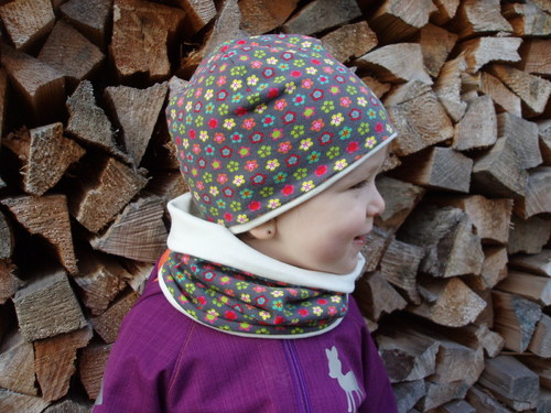 Nákrčník samá kytička — foto 2