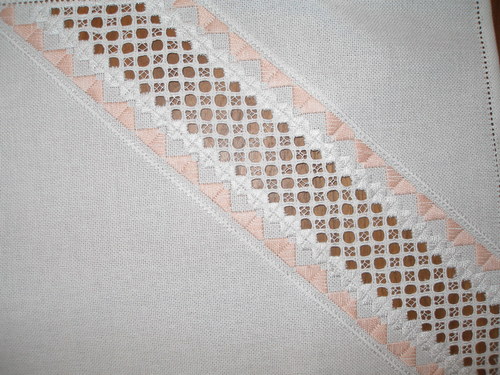 Vyšívaná dečka + ubrousek - hardanger — foto 2