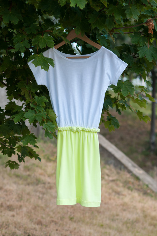Letní šaty WHITE/GREEN — foto 3