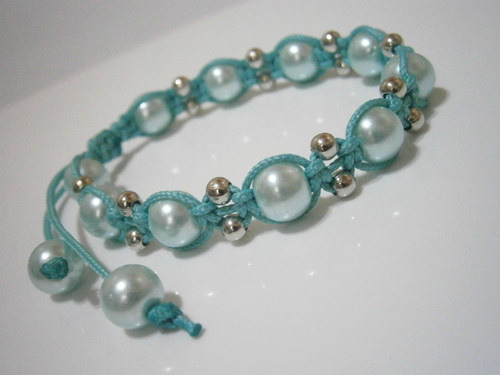 Tyrkysový náramek (macramé) — foto 2