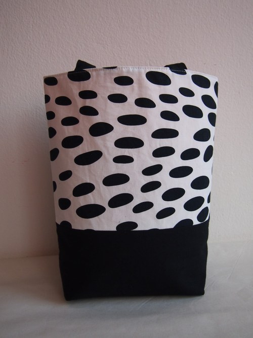 Black dots — foto 2