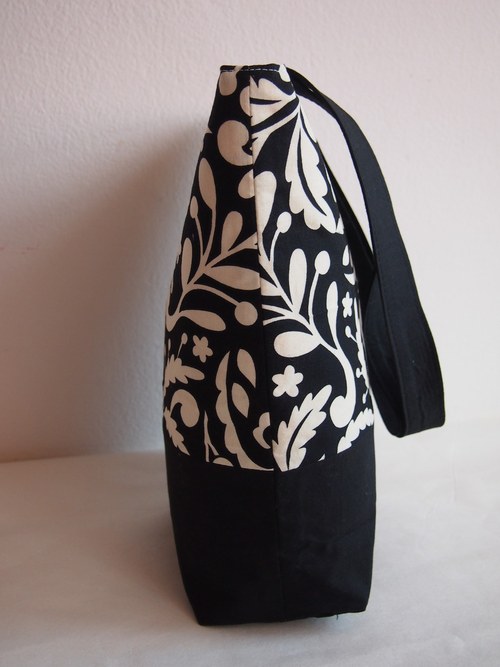 Black ornaments (sleva!) — foto 3