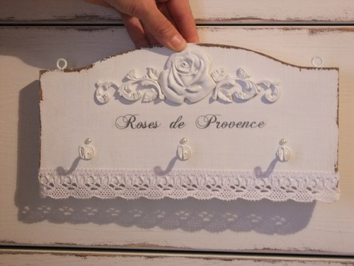 Věšáček Provence — foto 2