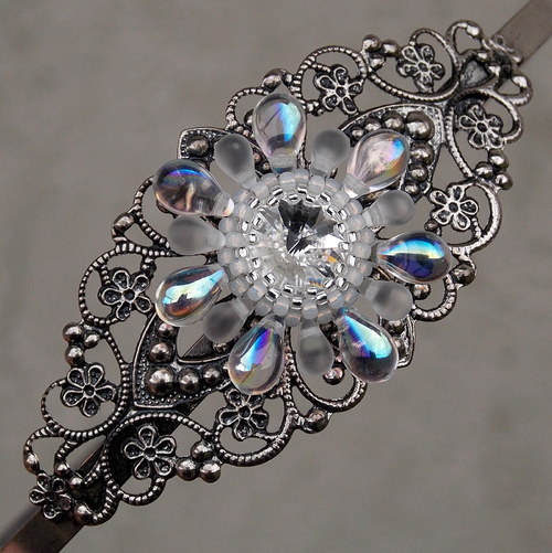 Slečna Svatinka - Swarovski...čelenka... — foto 2