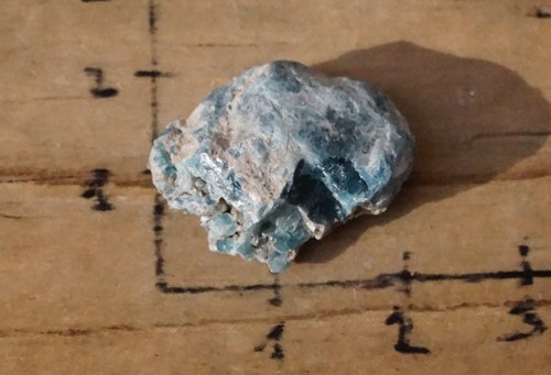 Surový apatit B7585 — foto 2