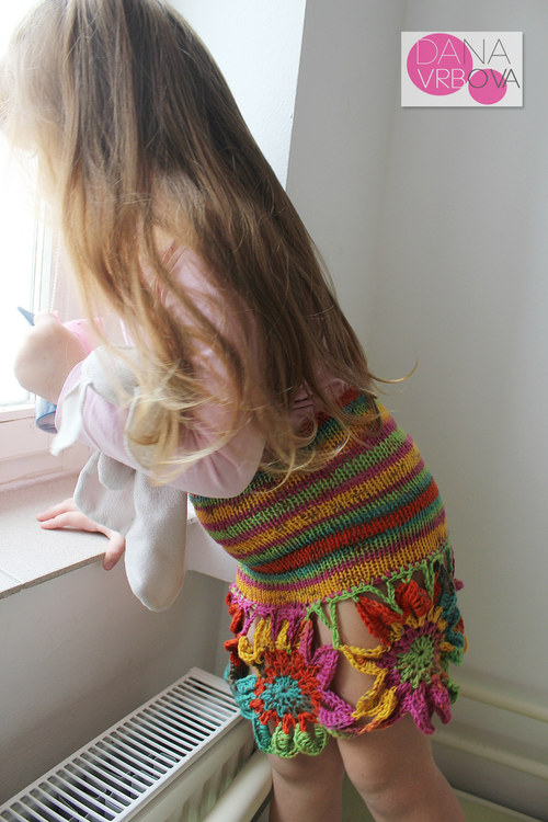 Sukýnka květy — foto 3