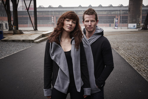 Variabilní unisex mikina — foto 4