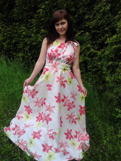 Lněné šaty s květy — foto 2