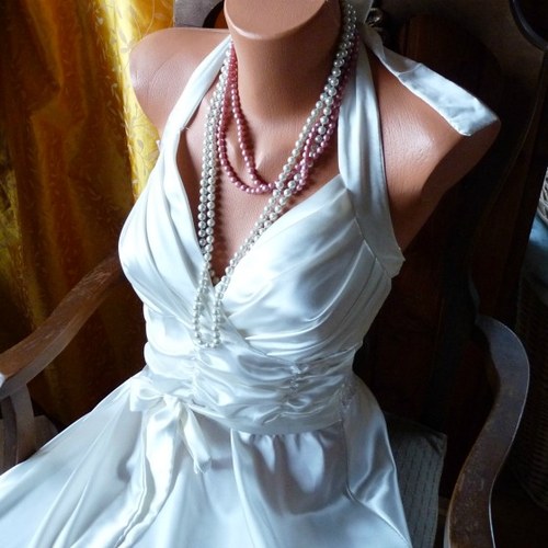 Smetanové dlouhé plesovky — foto 3