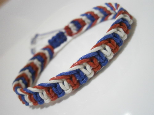 "Pro fanoušky" - unisex náramek (macramé) — foto 3