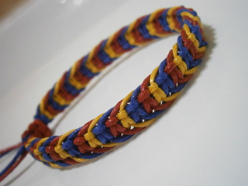"Pro fanoušky" - unisex náramek (macramé) — foto 5