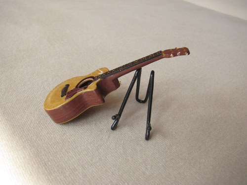 Kytara Taylor I. — foto 2