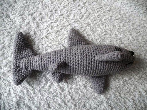 Háčkovaný žralok (25 cm) — foto 4