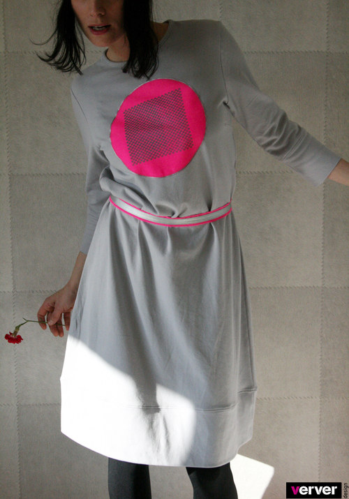 Šaty šedé "neon" (L-XL) — foto 5