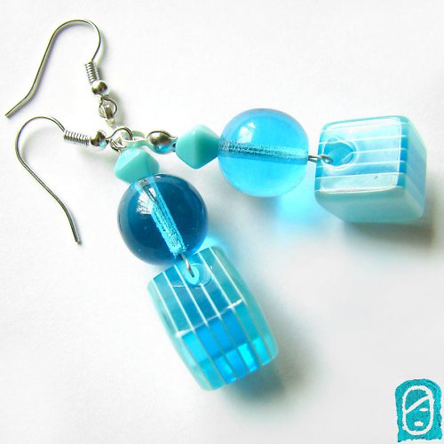 Juicy plastic in blue — foto 3