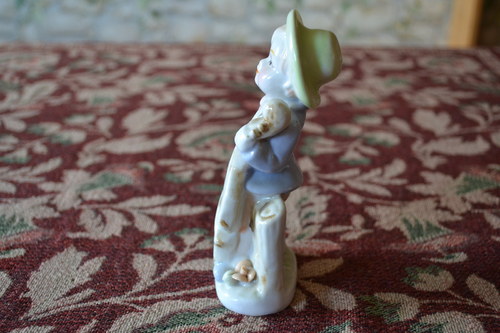Malý muzikant- porcelánová soška — foto 2